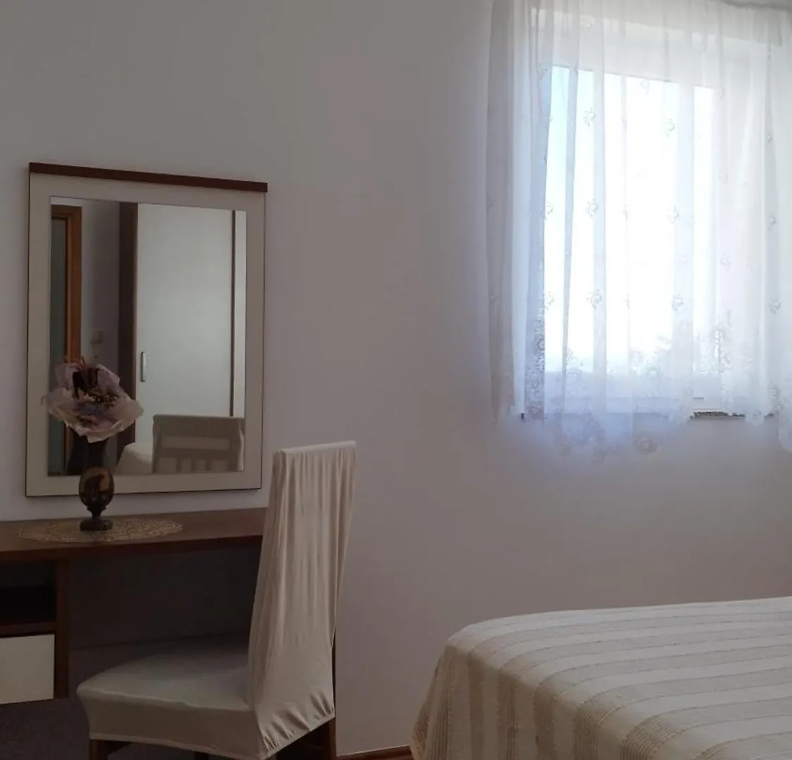 Apartmani Adriatica 드라말리 0*,